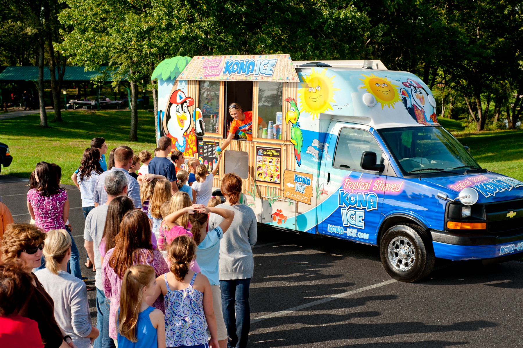 Kona Ice แฟรนไชส์ร้านน้ำแข็งไสเคลื่อนที่