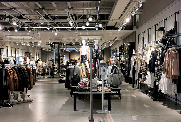 อวสาน Outlet Mall