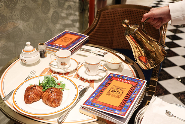 เกือบเจ๊ง! “Bacha Coffee”