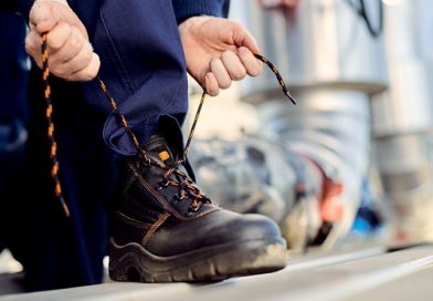 วิธีดูแลรองเท้าเซฟตี้ให้ใช้ได้นาน พร้อมเทคนิคเลือกไซส์ รองเท้าเซฟตี้