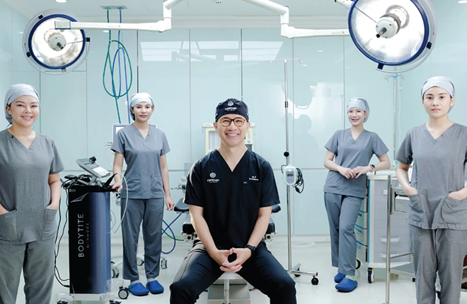 โปรแกรมดูดไขมันหน้าท้อง รัตตินันท์ คลินิก