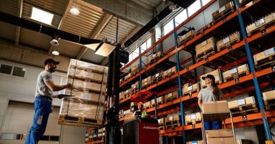 คลังกระจายสินค้าวังน้อย
